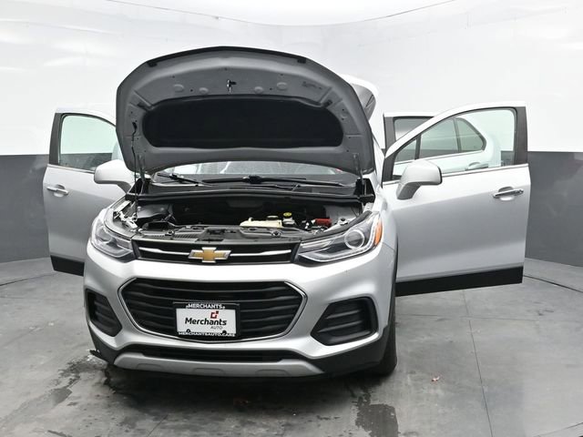 Used 2019 Chevrolet Trax LT w/ LT Convenience Package image 35