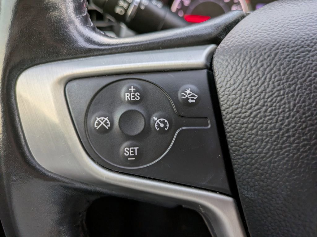 Used 2021 GMC Acadia SLT AWD/4WD image 25