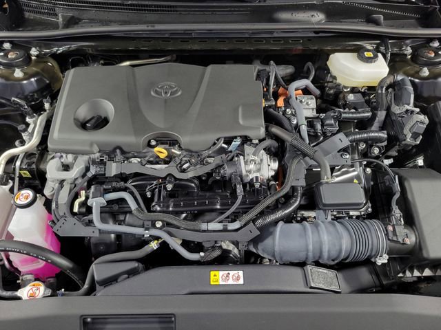 Used 2025 Toyota Camry LE FWD image 13