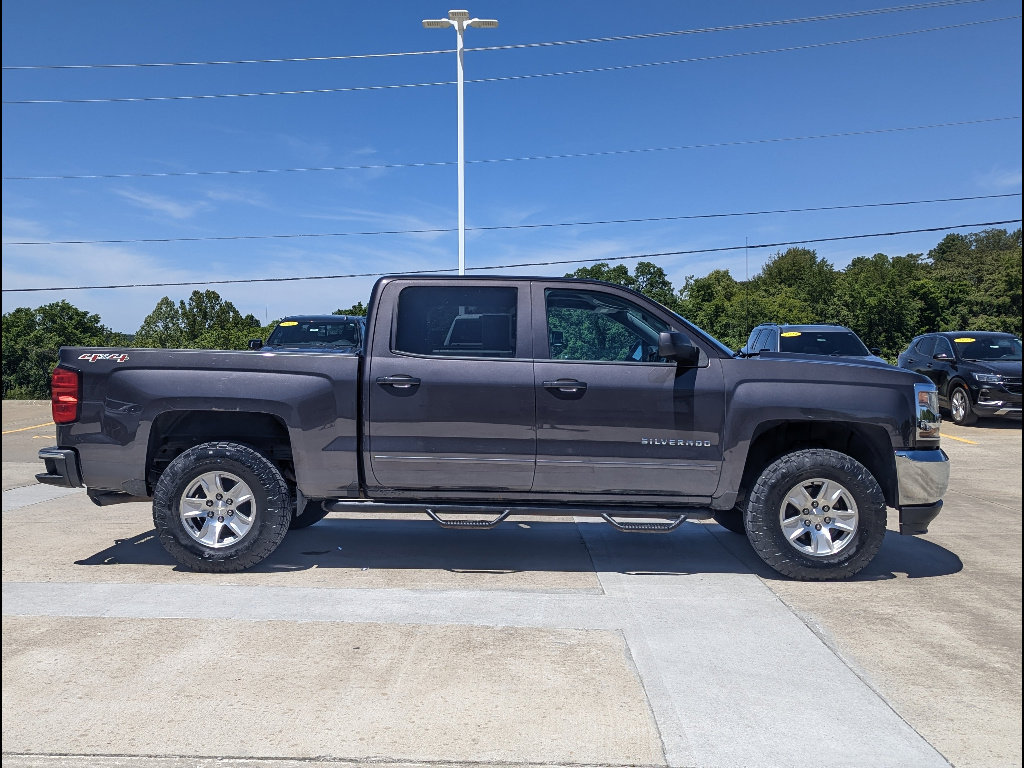 Used 2016 Chevrolet Silverado 1500 LT AWD/4WD image 6