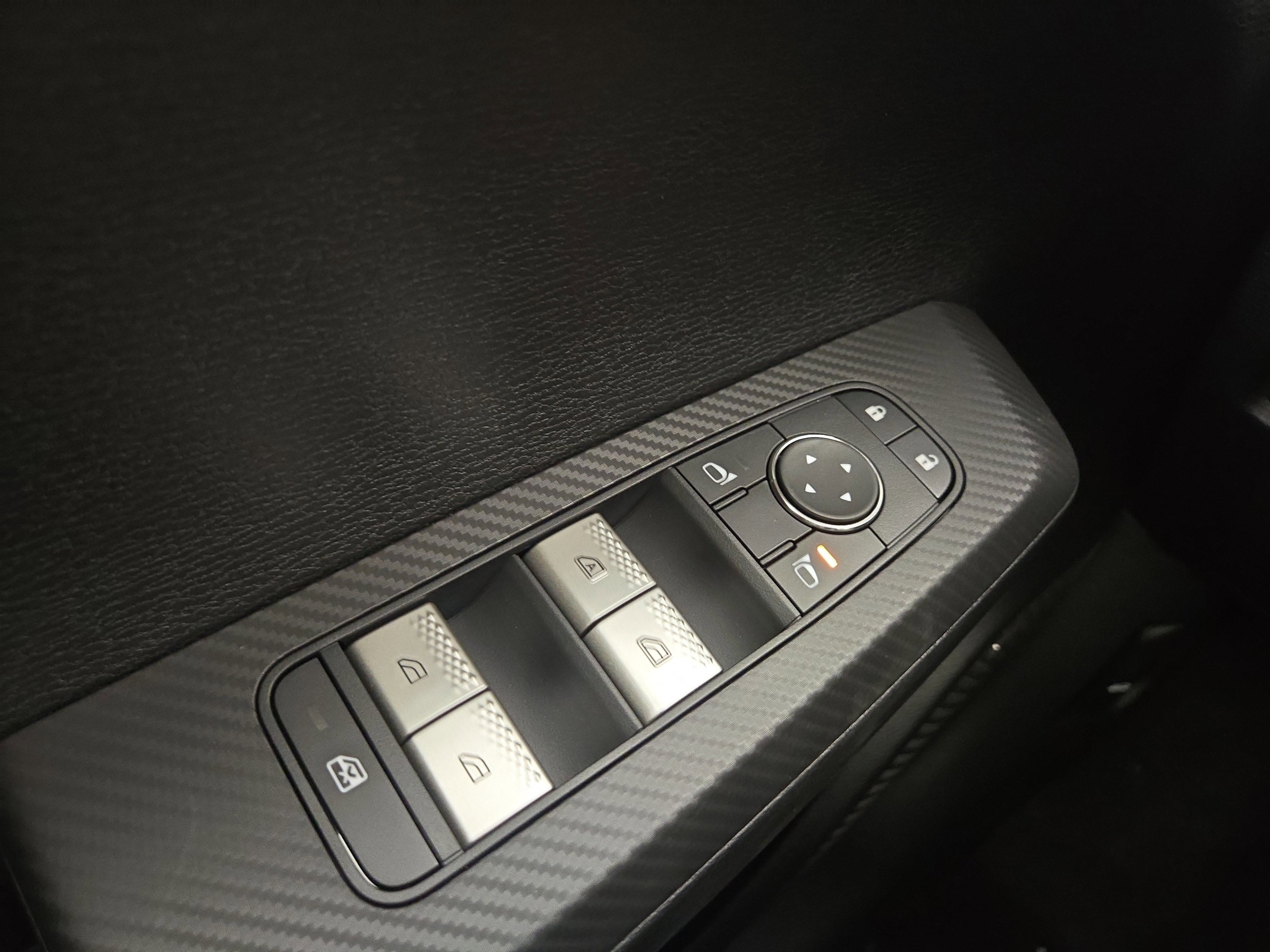 New 2026 Mitsubishi Outlander ES image 28