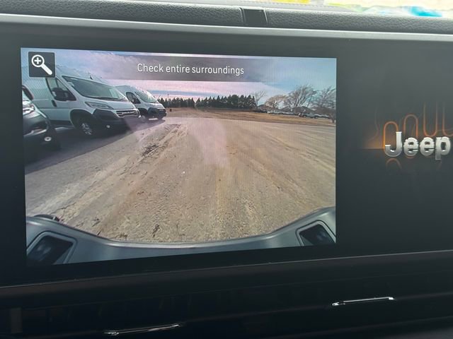 Certified 2024 Jeep Gladiator Sport image 34