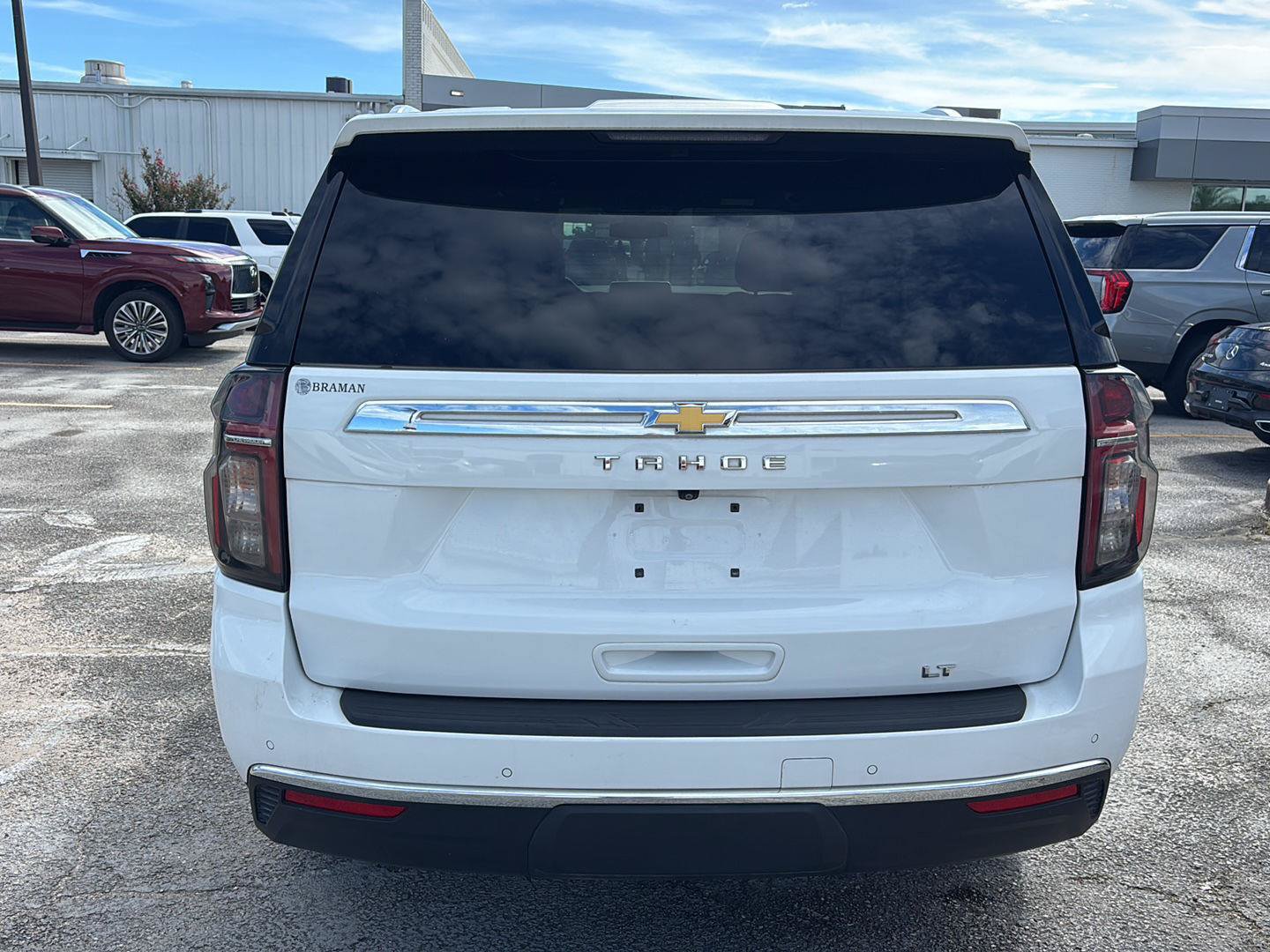 Used 2024 Chevrolet Tahoe LT RWD image 6