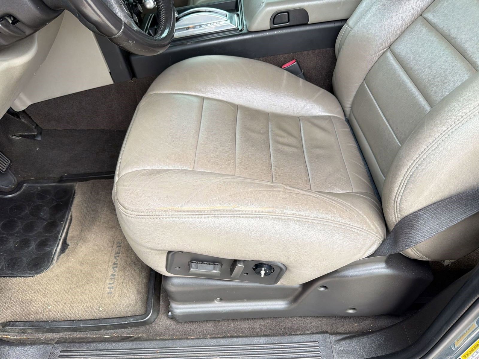 Used 2006 HUMMER H2 image 12