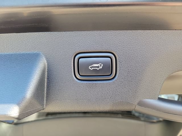Used 2025 Kia Sportage SX FWD image 10