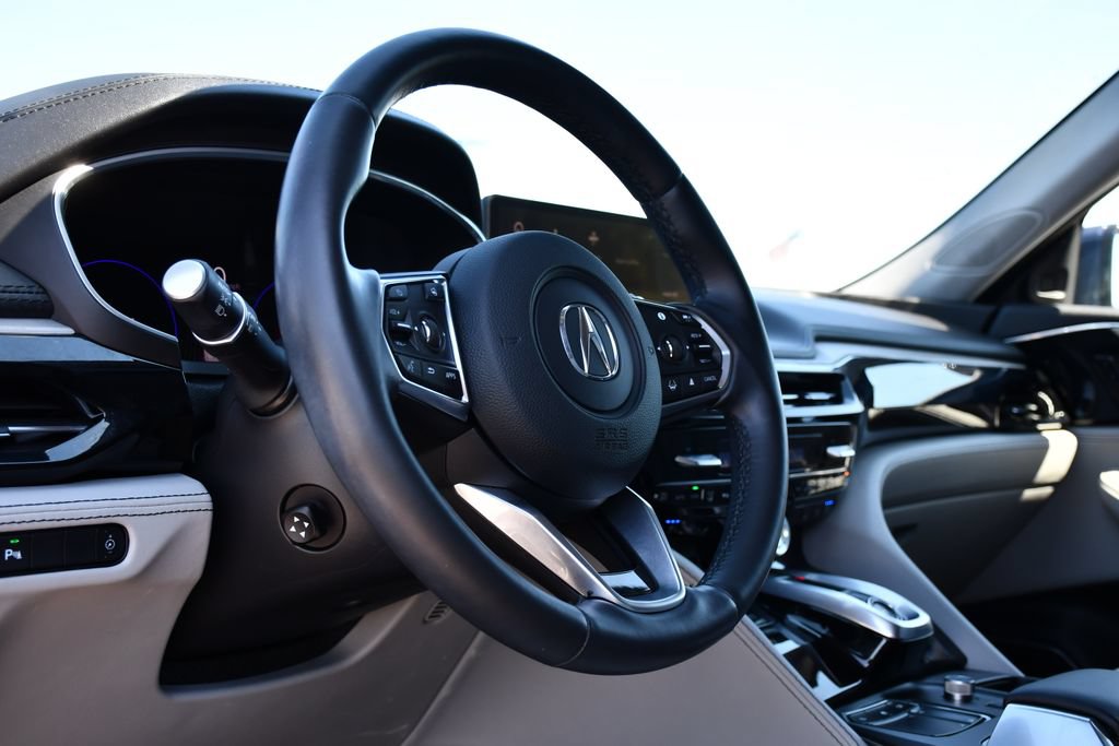 Used 2023 Acura MDX SH-AWD w/ Advance Package image 10