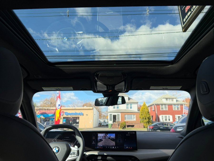 Used 2025 BMW 330i xDrive Sedan image 26