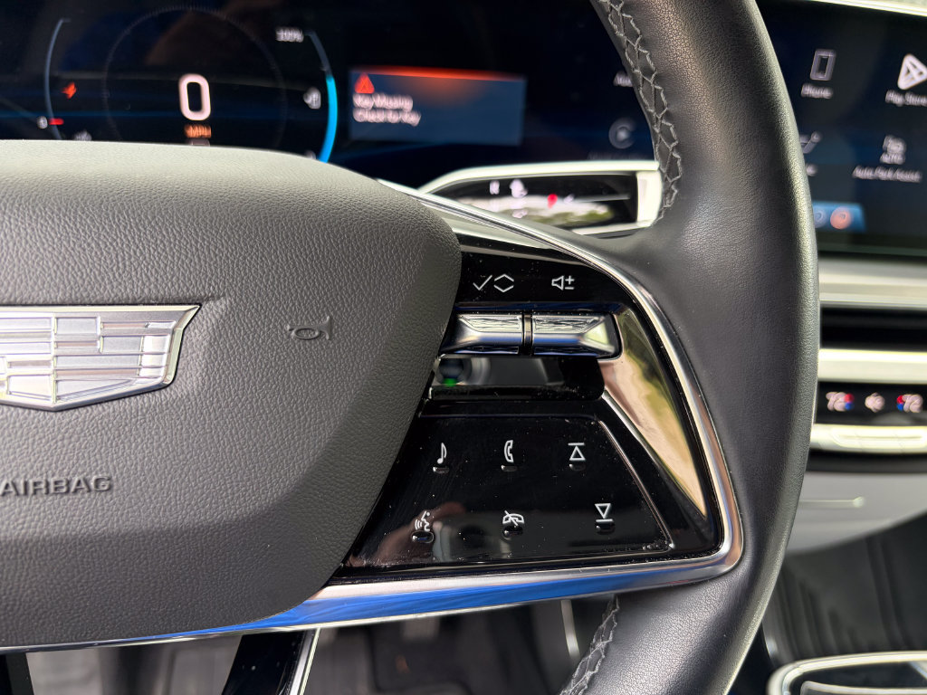 Used 2024 Cadillac Lyriq Sport AWD/4WD image 47