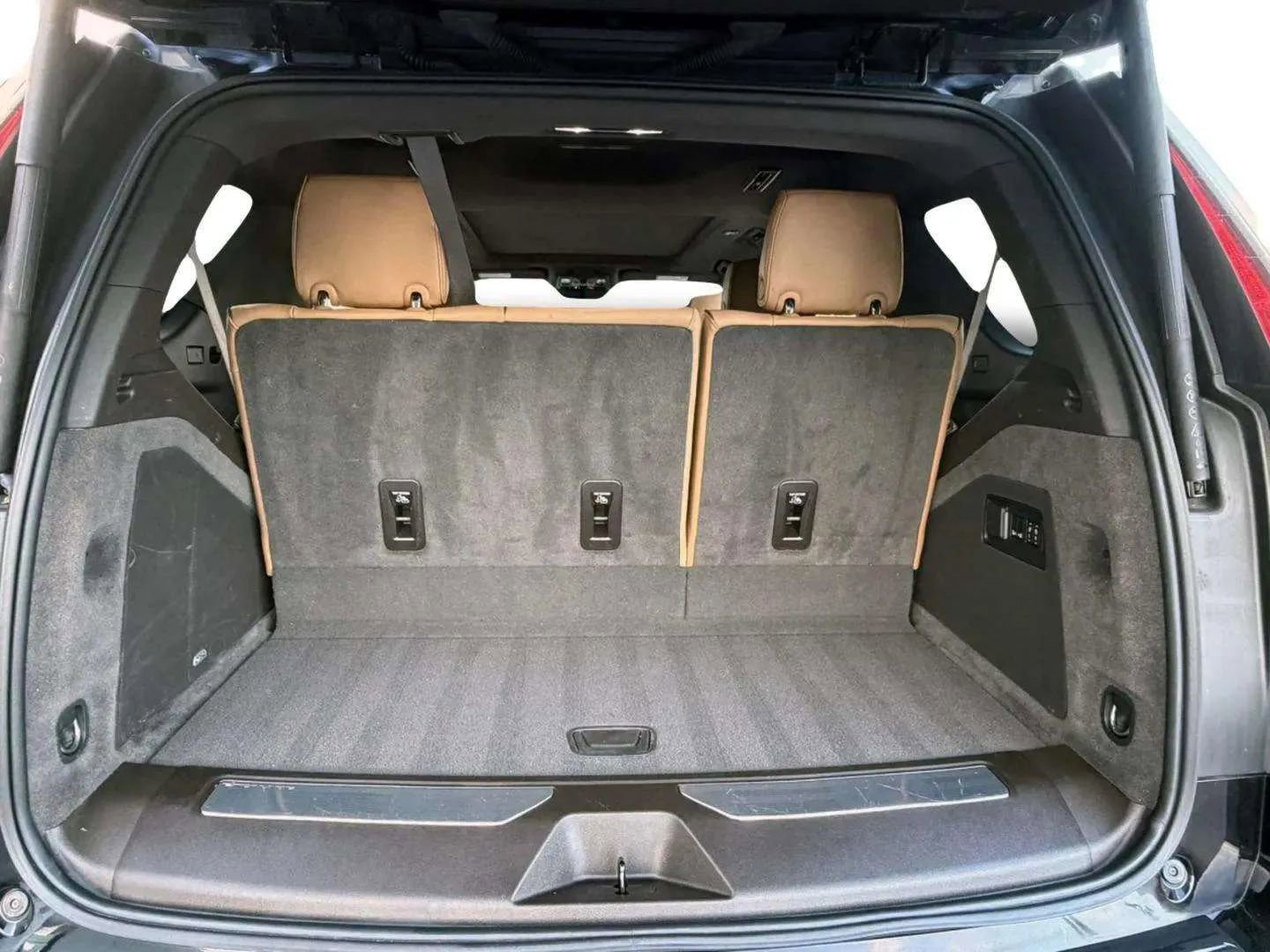 Used 2022 Cadillac Escalade Sport image 30