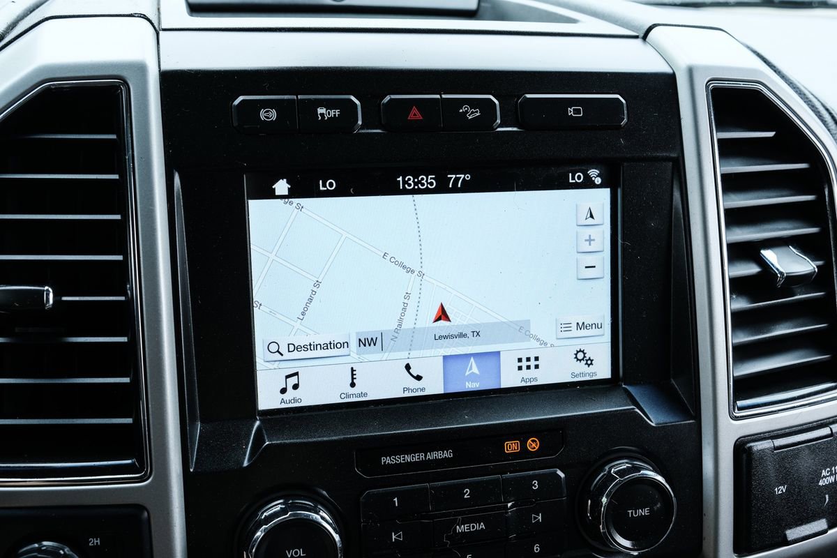 Used 2019 Ford F250 Lariat w/ Lariat Ultimate Package AWD/4WD image 52
