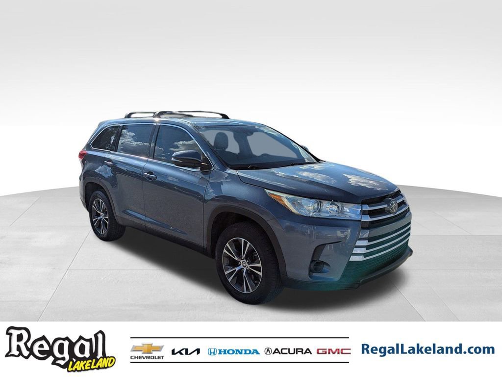 Used 2019 Toyota Highlander LE