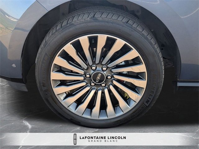 Used 2020 Lincoln Navigator Reserve w/ Luxury Package image 36