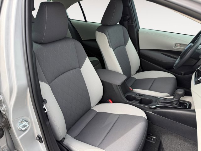 Used 2023 Toyota Corolla LE FWD image 17