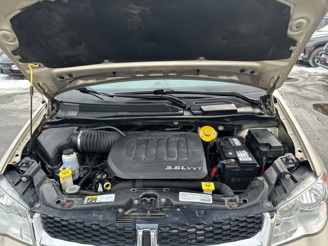 Used 2015 Dodge Grand Caravan SE w/ Quick Order Package 29E SE image 23