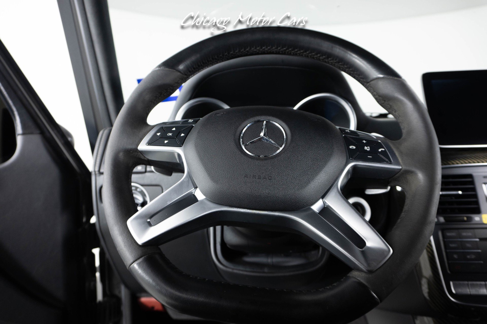 Used 2017 Mercedes-Benz G 550 Squared image 24