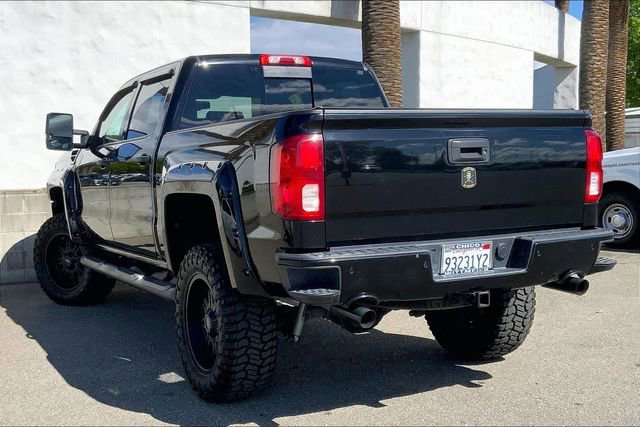 Used 2017 Chevrolet Silverado 1500 LTZ Z71 w/ LTZ Plus Package AWD/4WD image 12