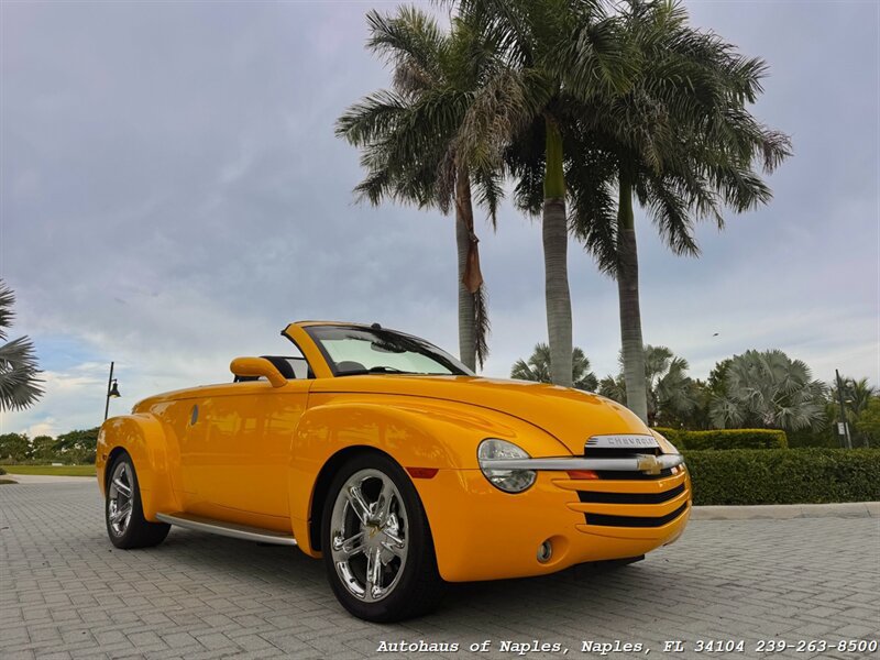 Used 2005 Chevrolet SSR w/ Preferred Equipment Group