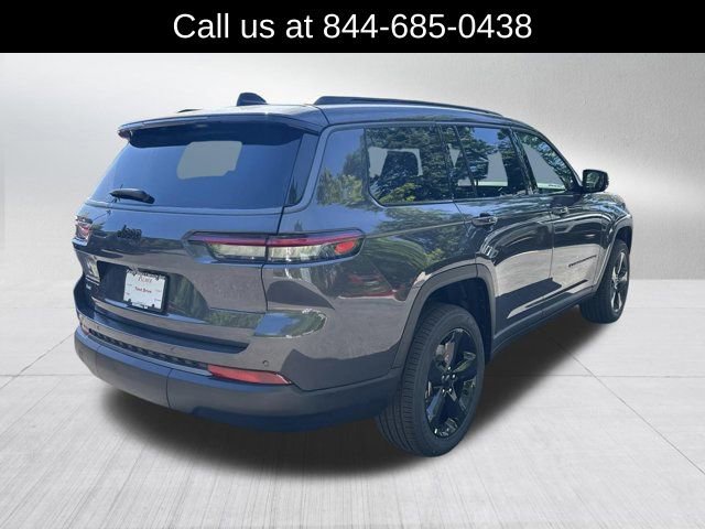 New 2026 Jeep Grand Cherokee L Limited RWD image 5