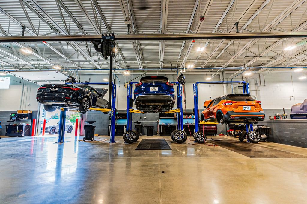 Used 2024 Genesis Electrified GV70 Advanced image 70