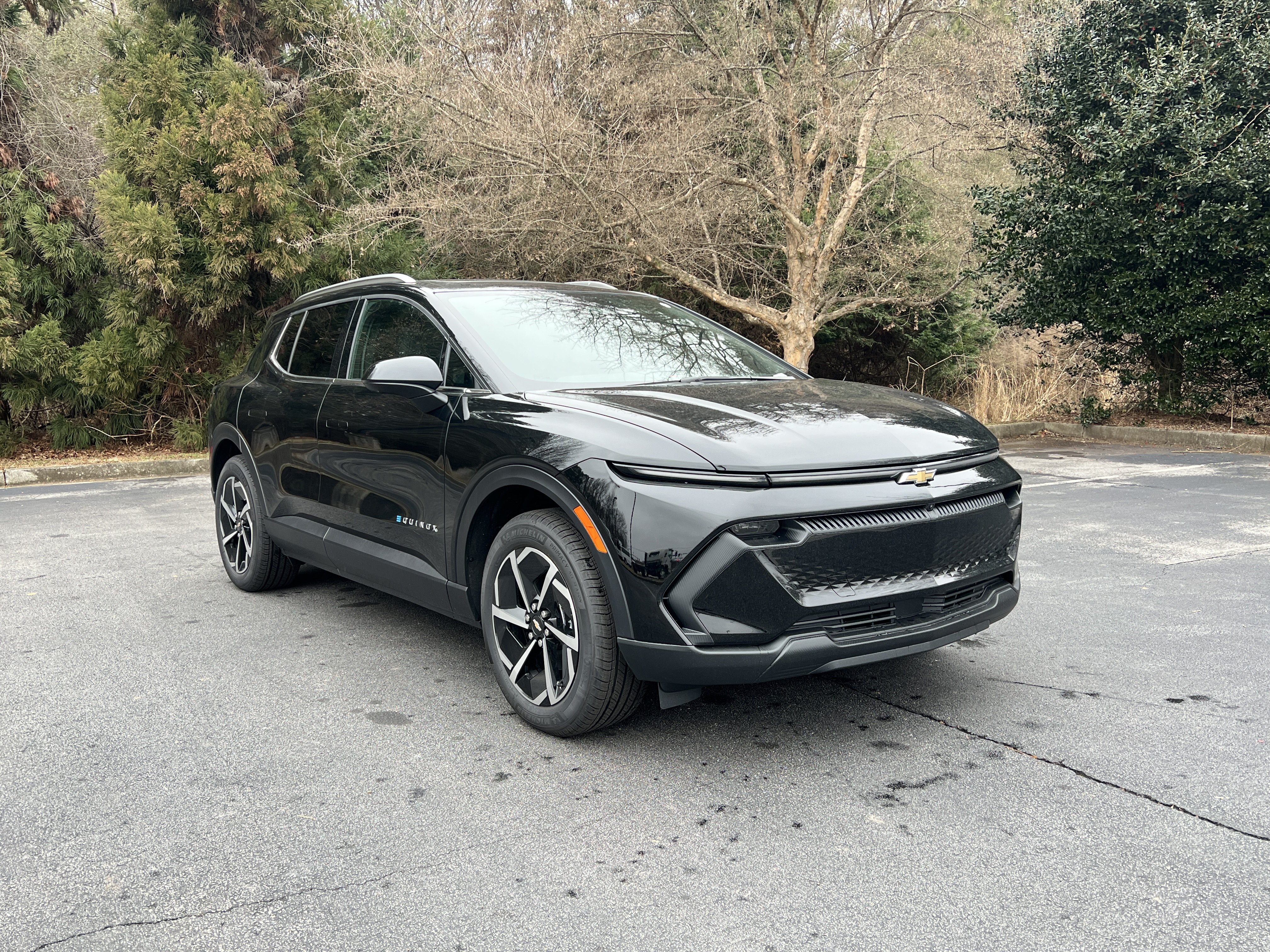 New 2026 Chevrolet Equinox EV LT AWD/4WD image 2