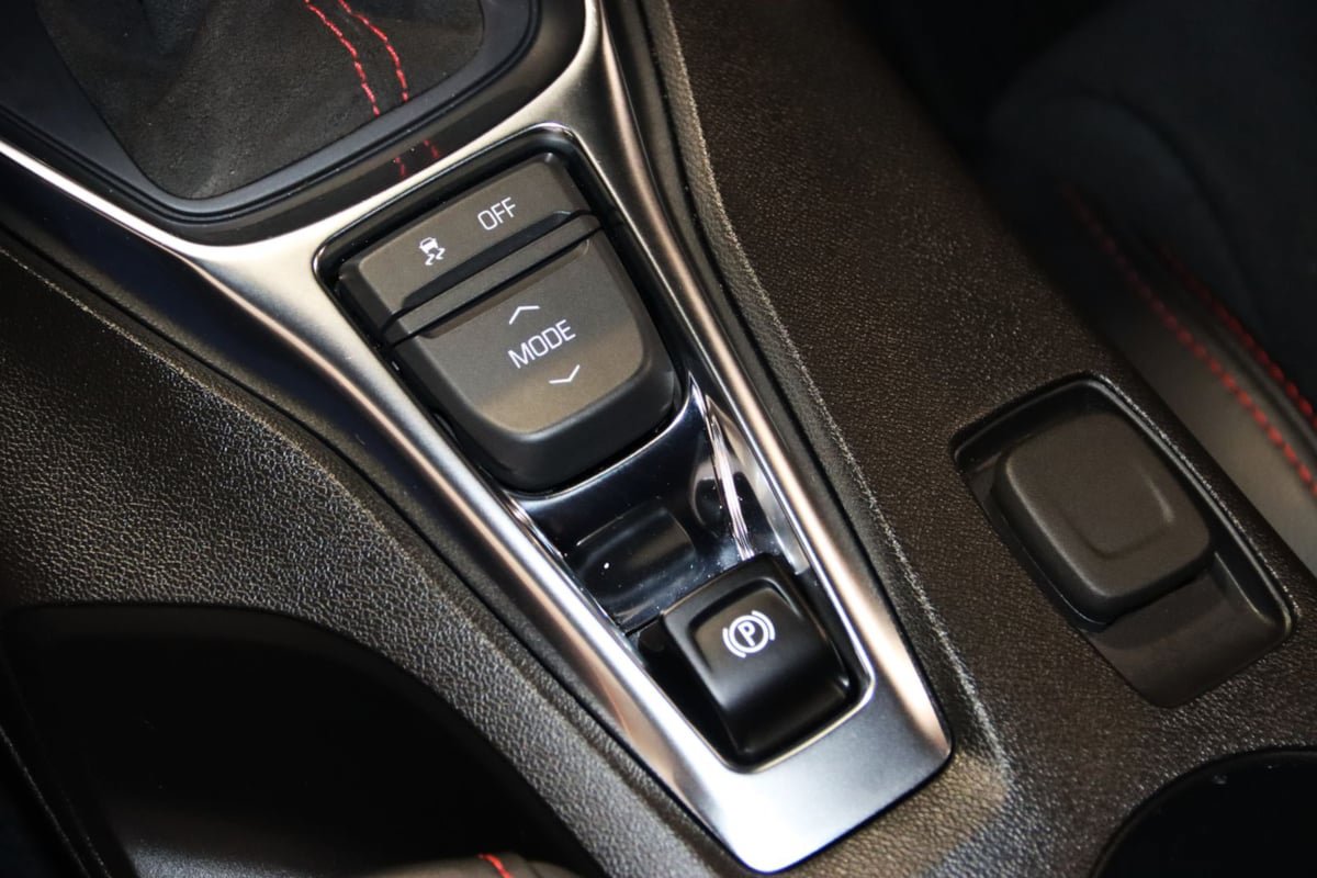 Used 2022 Chevrolet Camaro ZL1 RWD image 52