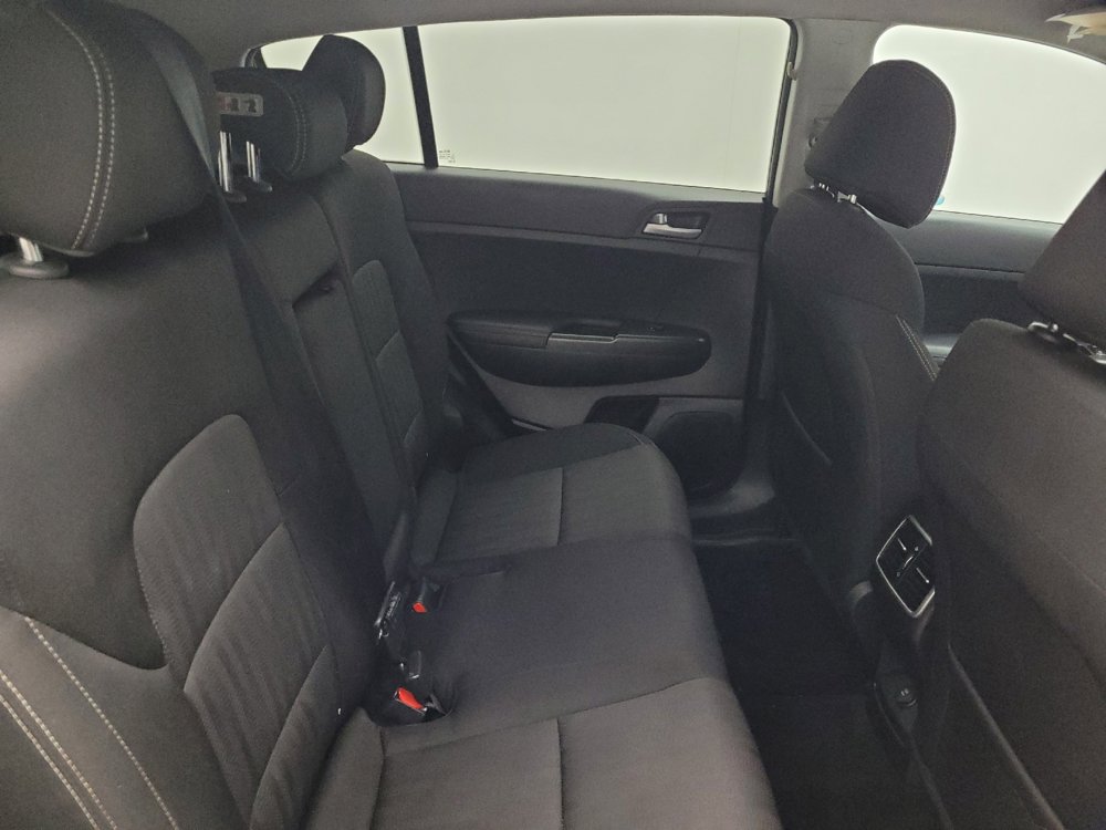 Used 2017 Kia Sportage LX AWD/4WD image 19