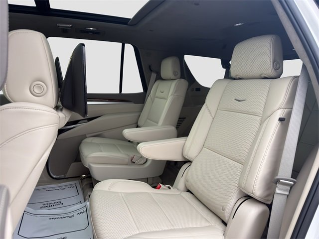 Used 2025 Cadillac Escalade Sport Platinum w/ LPO, ONYX Package image 13