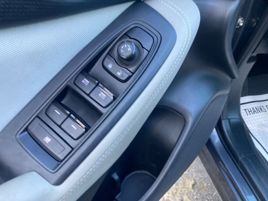 Used 2023 Subaru Forester Premium image 14