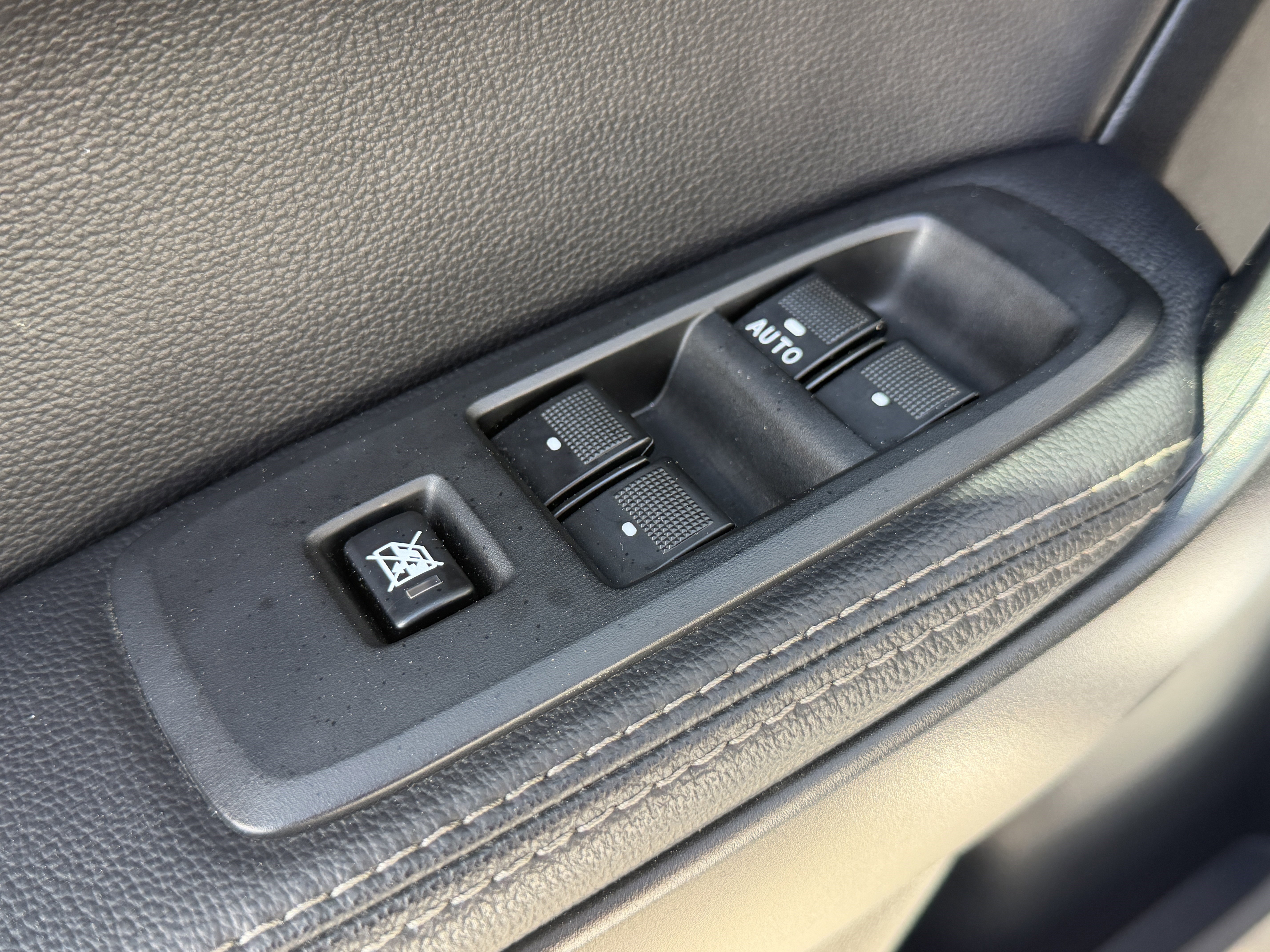 Used 2022 Ford Ranger Lariat w/ Equipment Group 501A High image 13