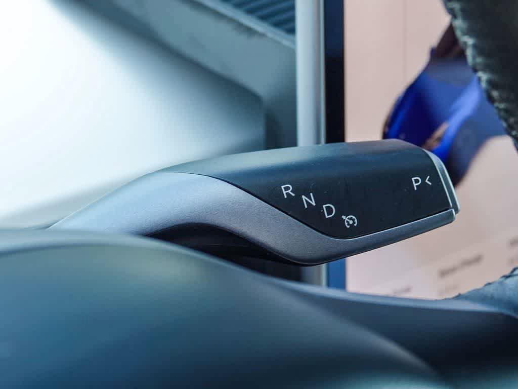 Used 2021 Tesla Model Y Performance image 17