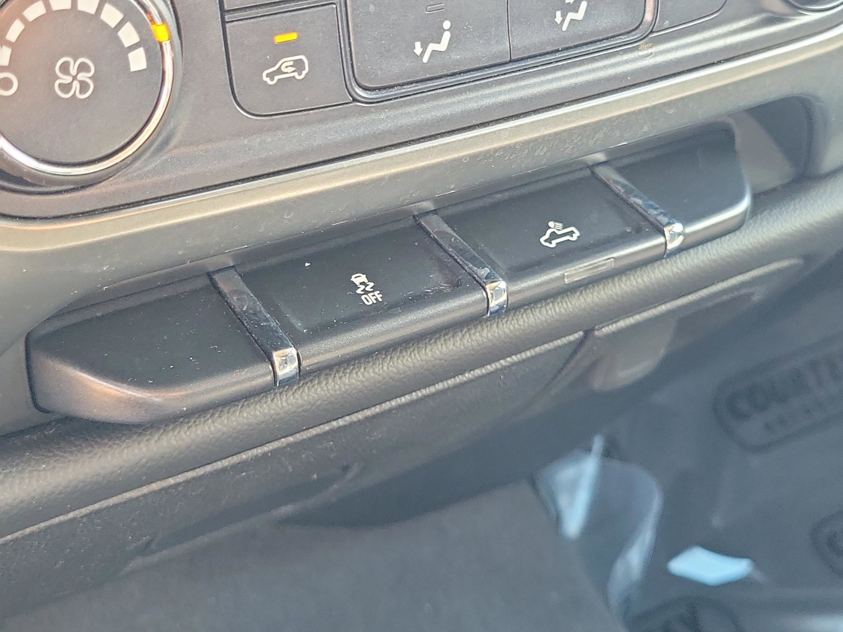 Used 2019 Chevrolet Silverado 1500 LT image 18