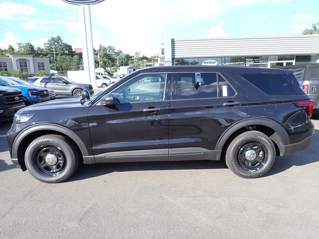 New 2025 Ford Explorer 4WD Police Interceptor image 2