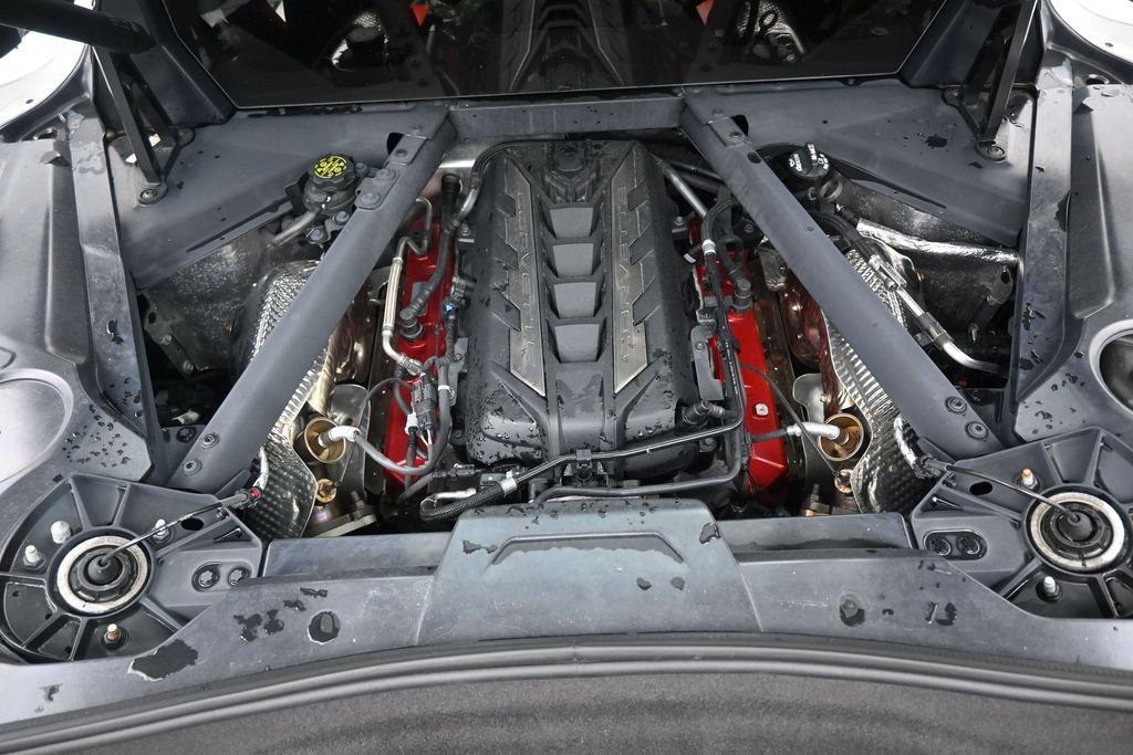 Used 2025 Chevrolet Corvette E-Ray AWD/4WD image 14