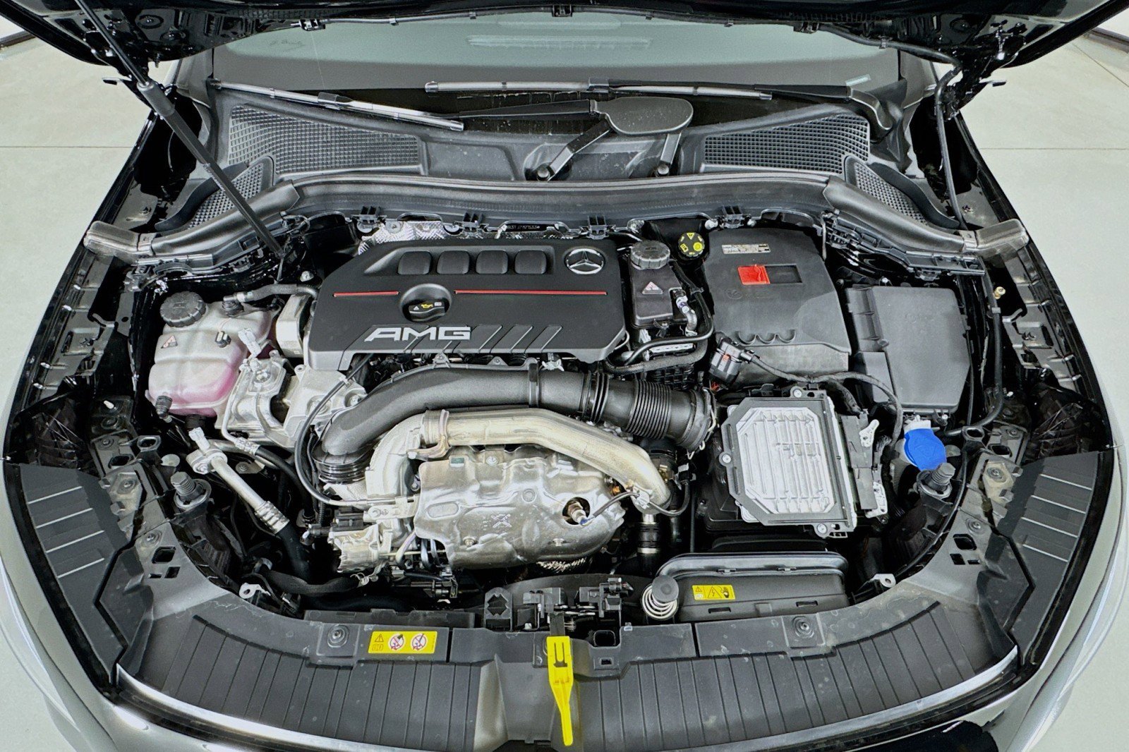 New 2026 Mercedes-Benz GLA 35 AMG 4MATIC image 10