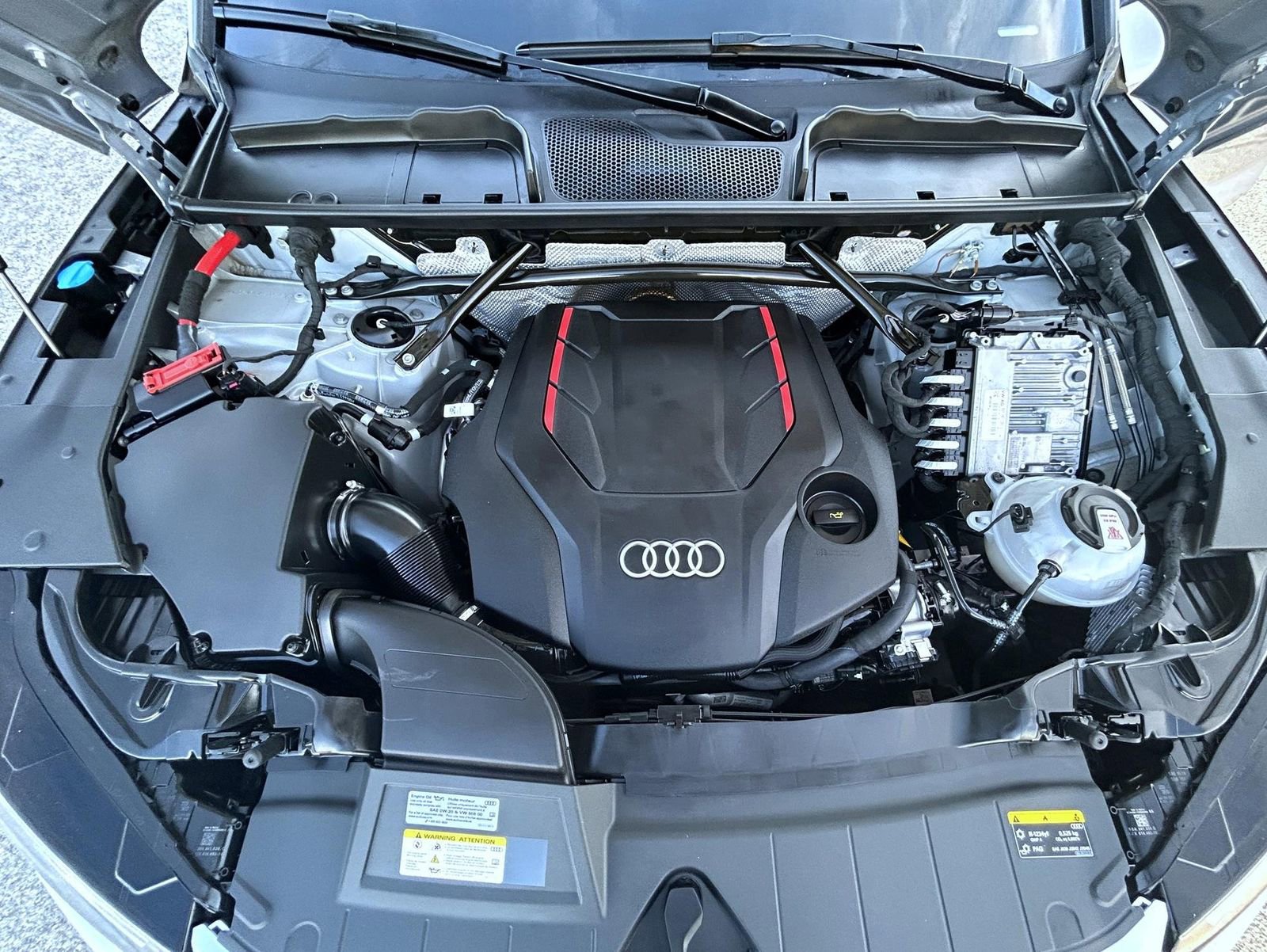 Used 2023 Audi SQ5 Prestige w/ Prestige Package image 24