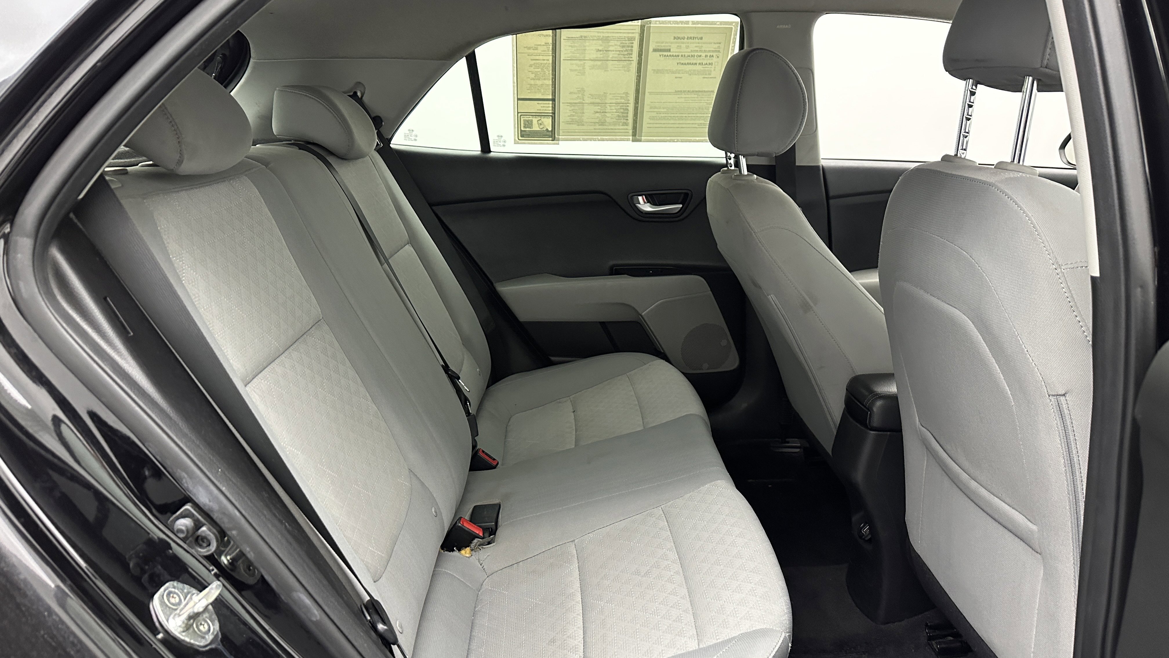 Used 2018 Kia Rio S image 29