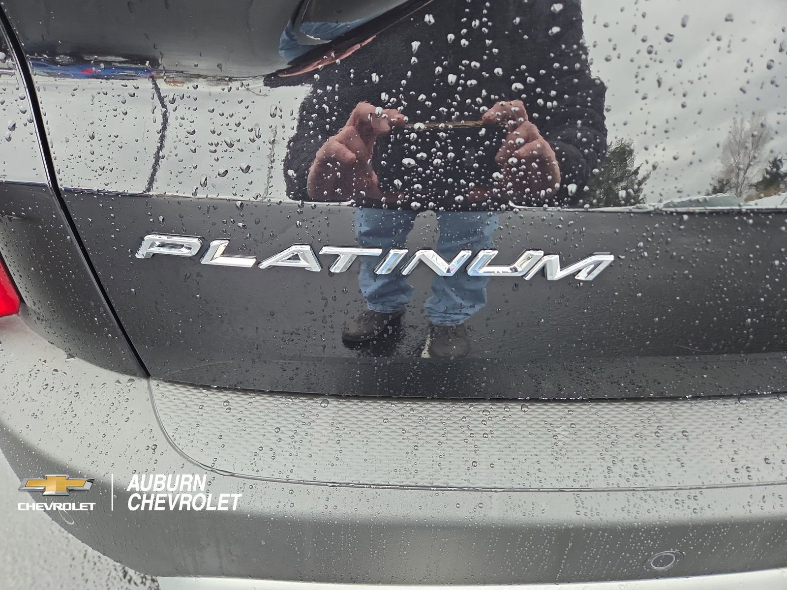 Used 2025 Ford Escape Platinum image 11