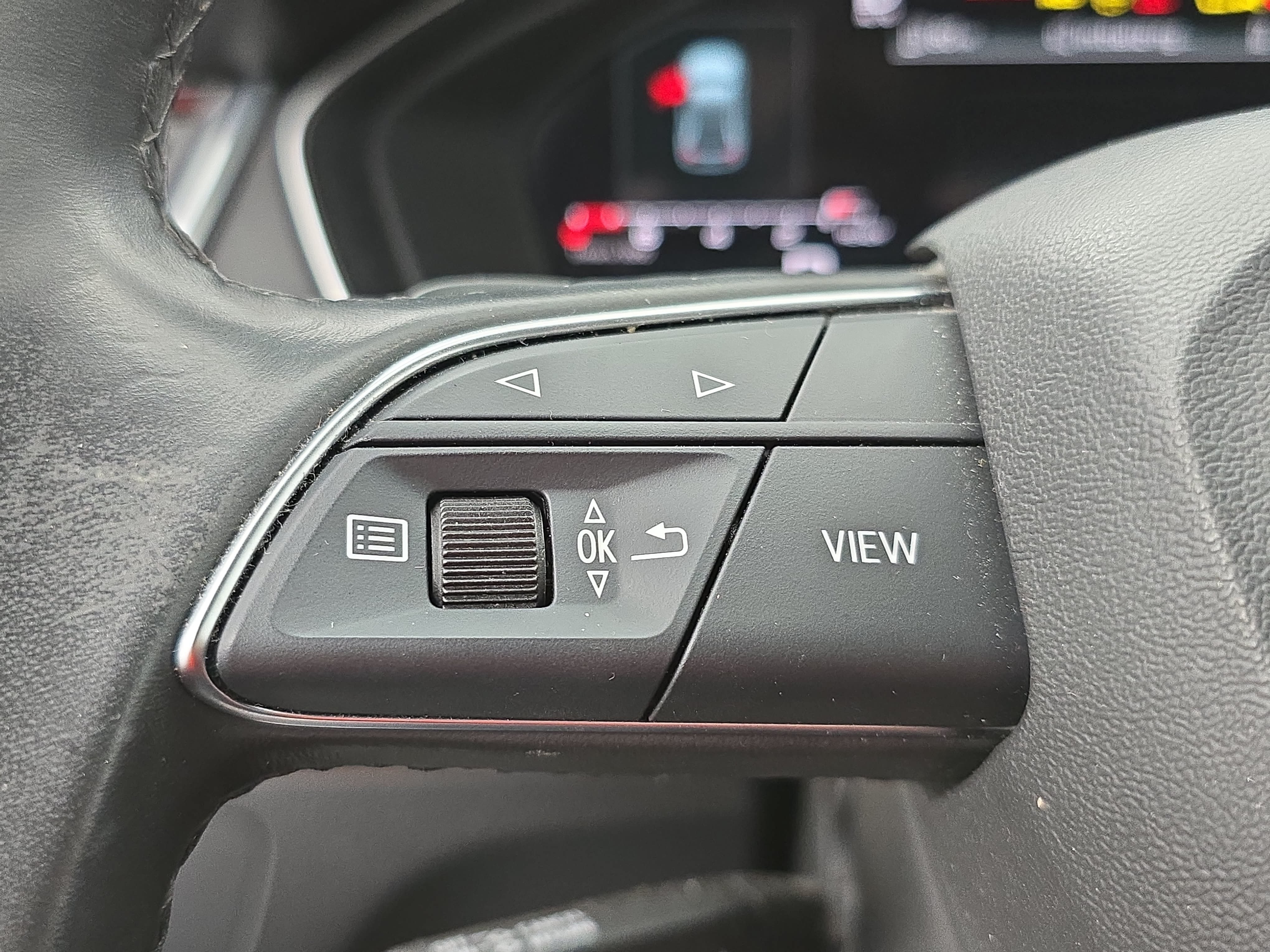 Used 2022 Audi Q5 2.0T Premium Plus AWD/4WD image 17