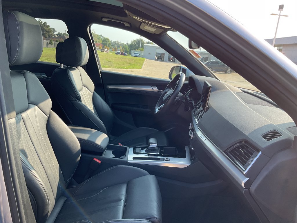 Used 2025 Audi Q5 2.0T Premium AWD/4WD image 18