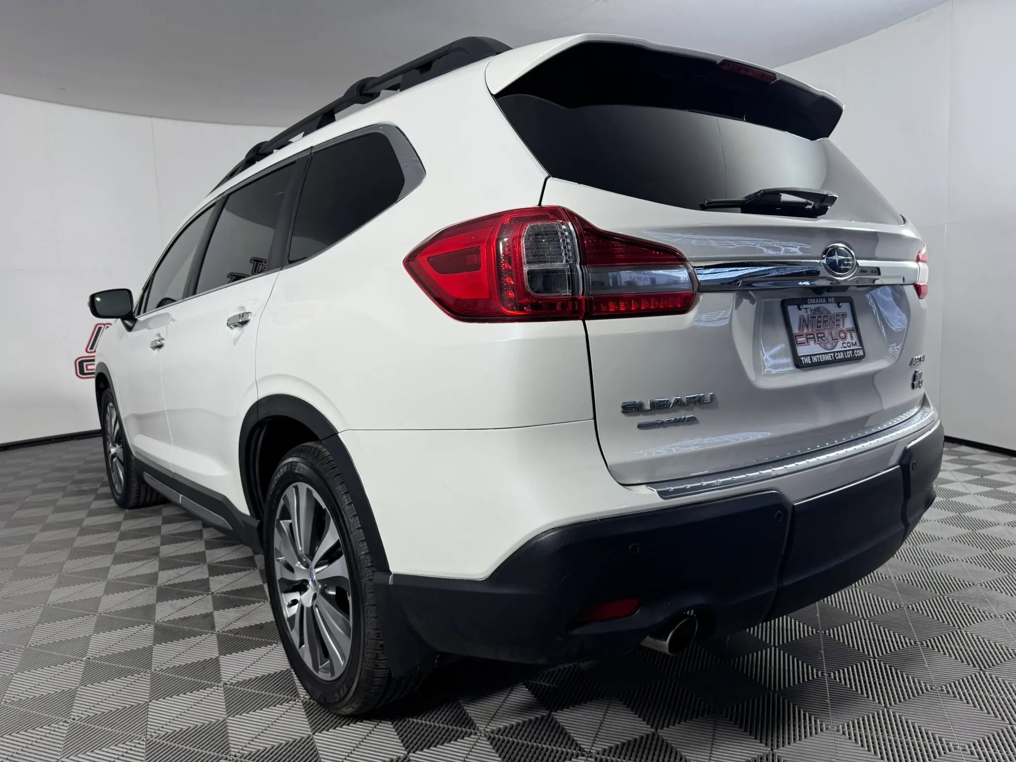 Used 2020 Subaru Ascent Touring w/ Popular Package #3 AWD/4WD image 29