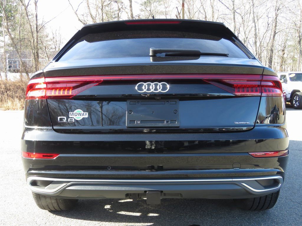 Used 2022 Audi Q8 Prestige image 6