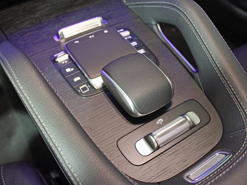 New 2026 Mercedes-Benz GLS 450 4MATIC image 26