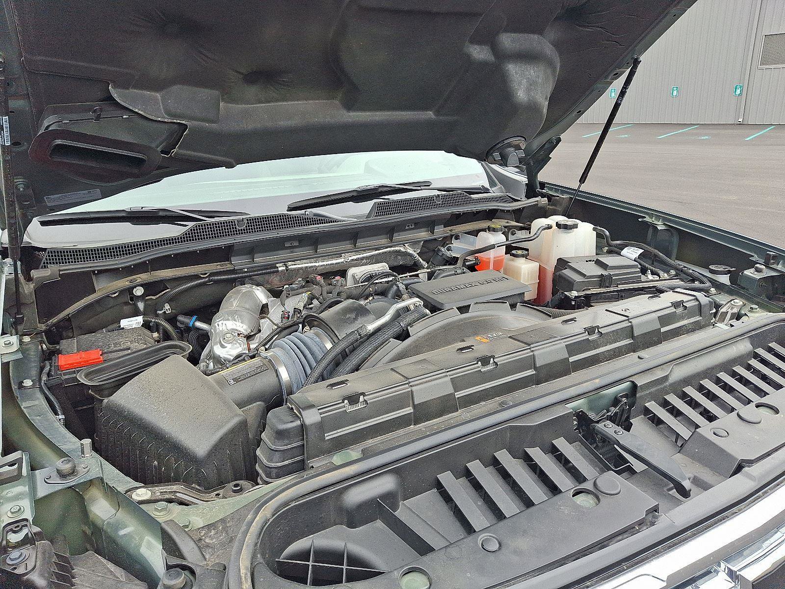 Used 2025 Chevrolet Silverado 3500 LTZ w/ LTZ Plus Package image 29