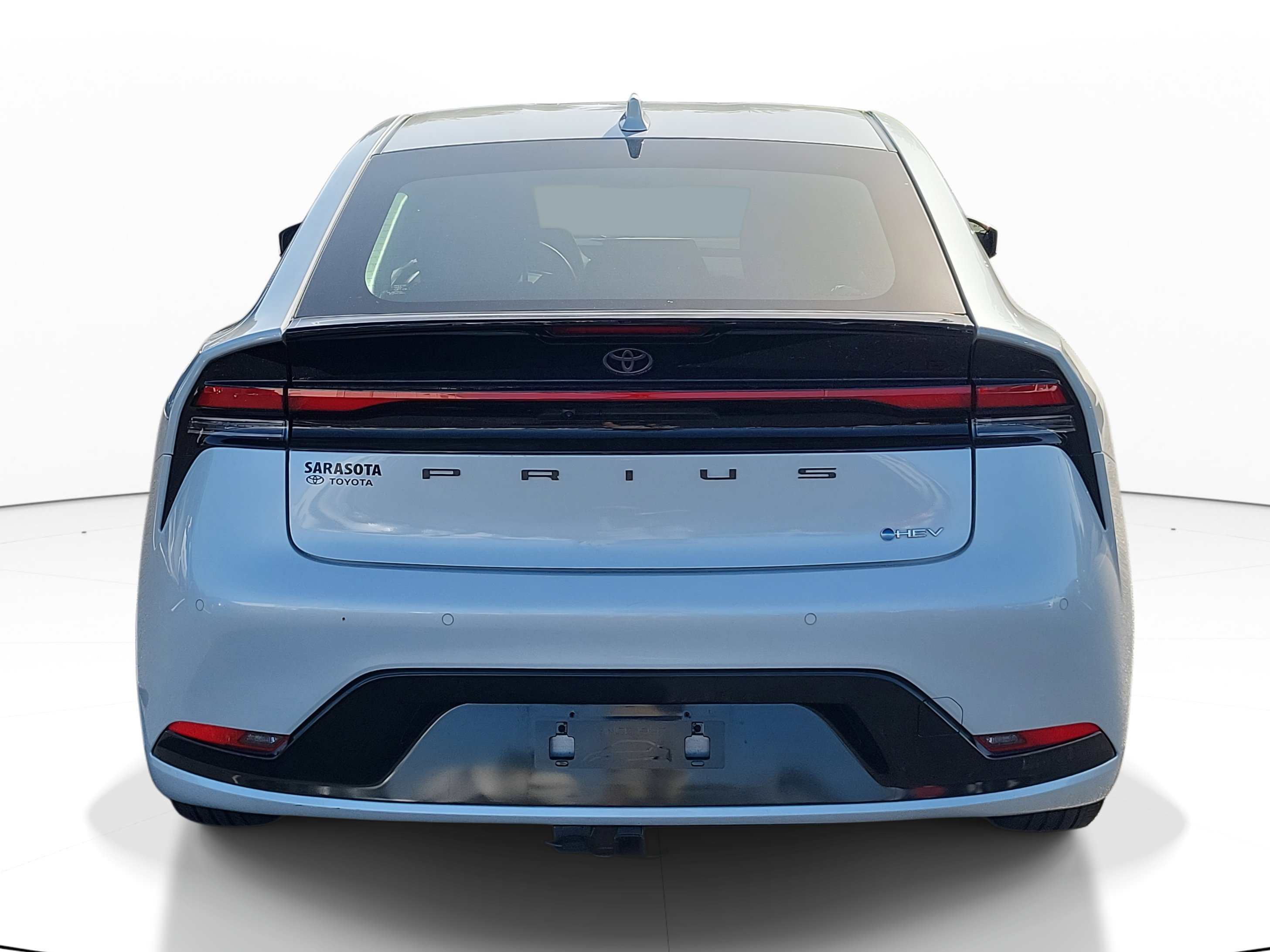 Used 2025 Toyota Prius XLE image 6