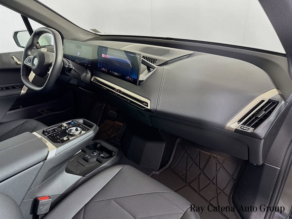 Used 2026 BMW iX xDrive45 image 30