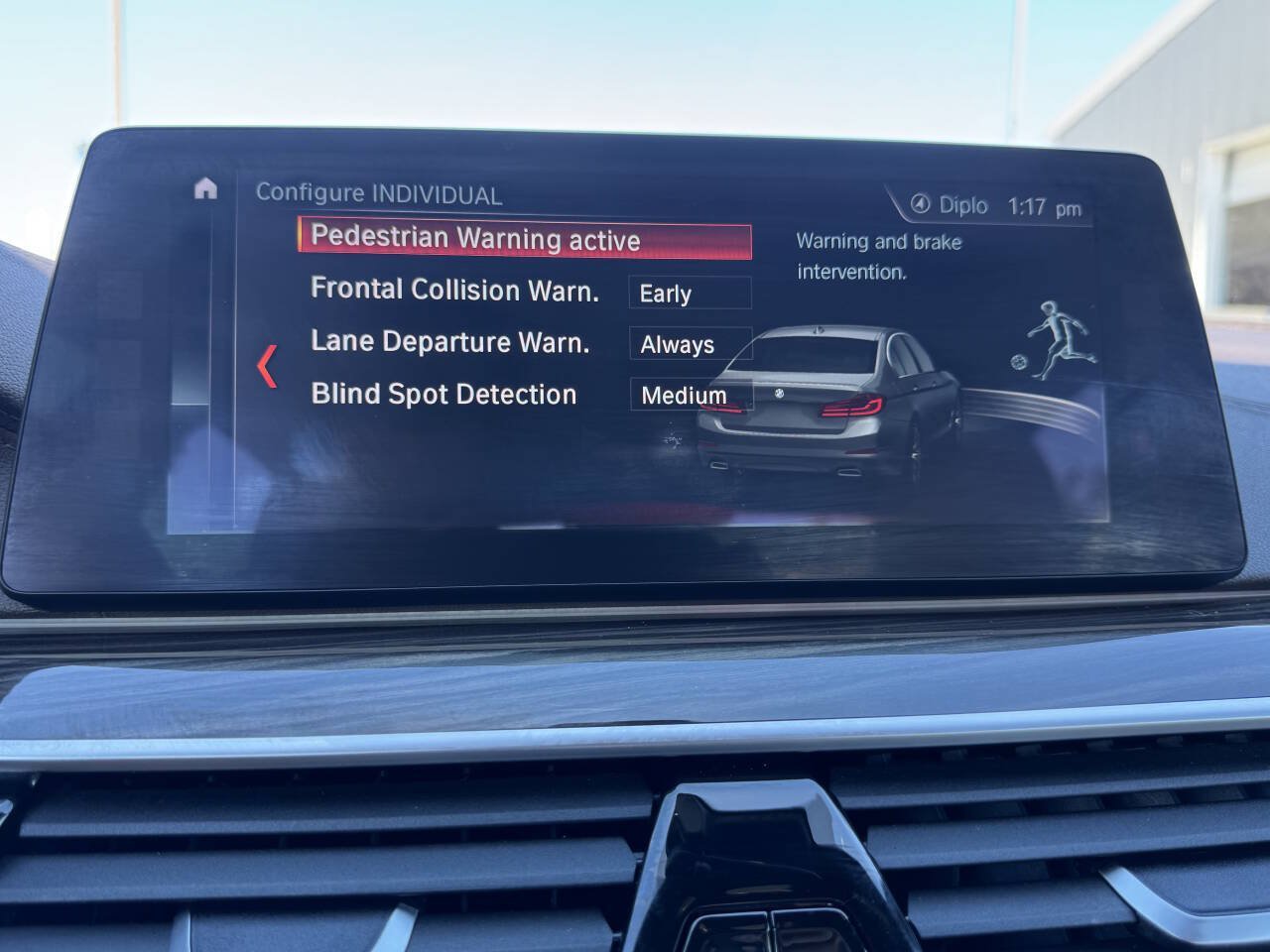 Used 2017 BMW 530i RWD image 17