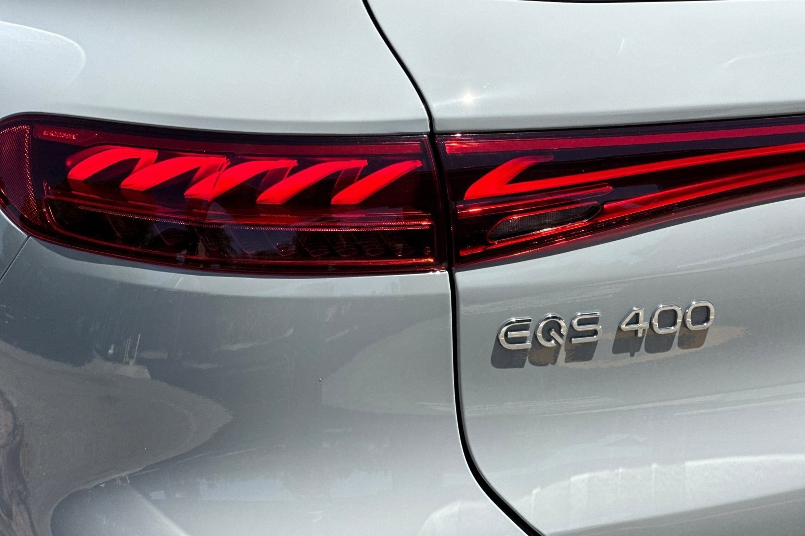 New 2026 Mercedes-Benz EQS 400 4MATIC SUV image 11