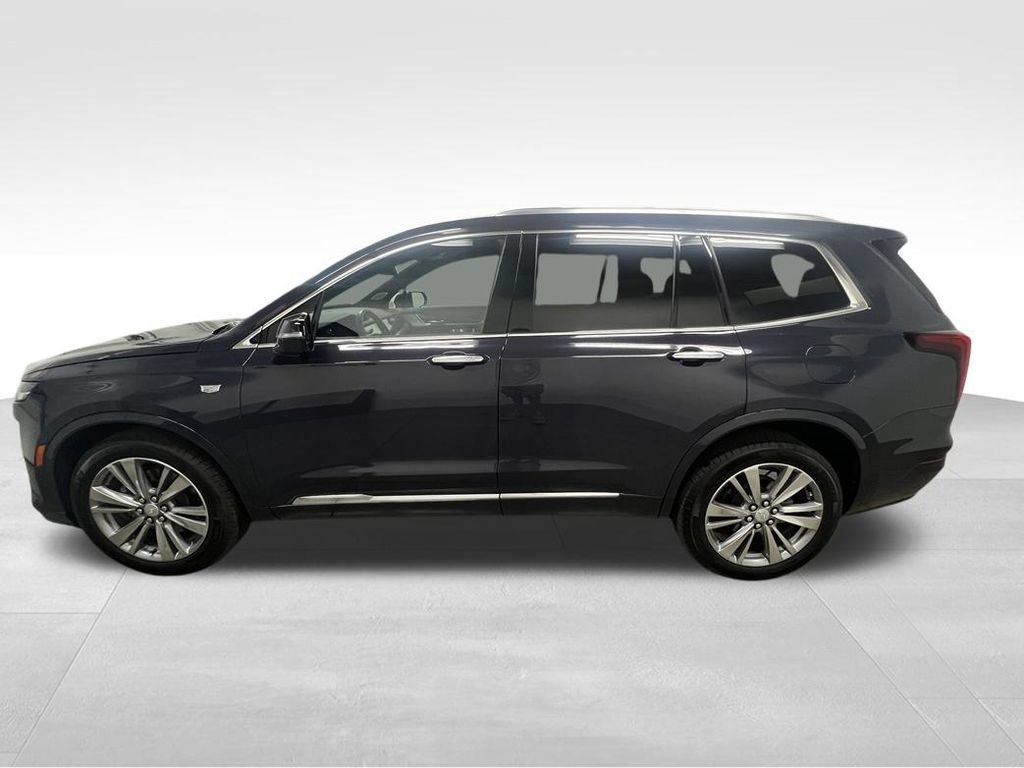 Certified 2025 Cadillac XT6 Premium Luxury AWD/4WD image 8