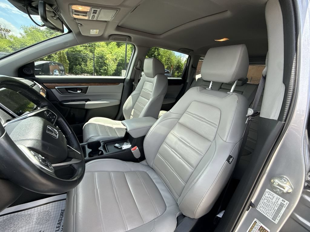 Used 2018 Honda CR-V Touring image 17