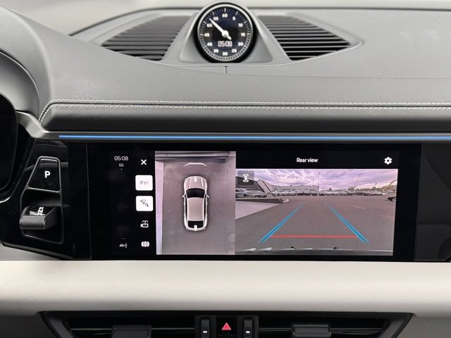 Certified 2025 Porsche Macan 4 Electric image 29